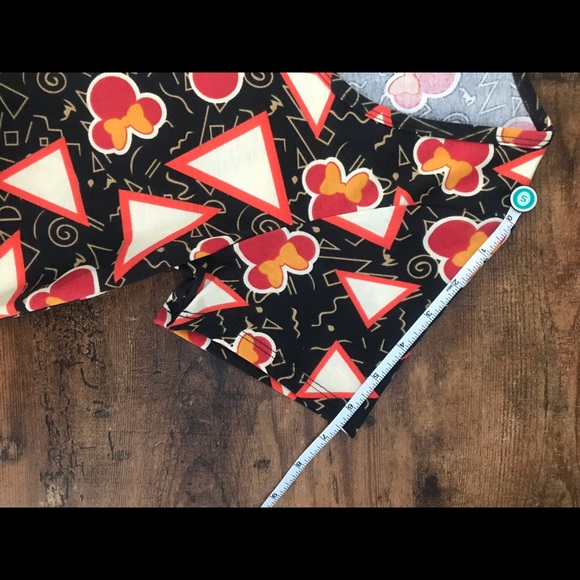 LuLaRoe Women's Disney Minnie Mouse Shirt Size XXS - Picture 6 of 9